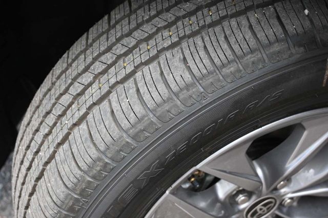 2025 Toyota Sienna LE FWD 8-Passenger - 22909619 - 10