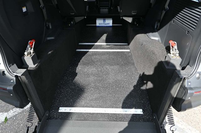 2025 Toyota Sienna LE FWD 8-Passenger - 22921911 - 18