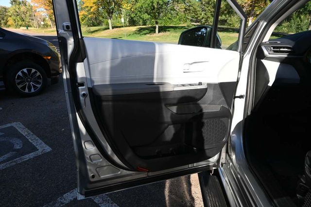 2025 Toyota Sienna LE FWD 8-Passenger - 22926996 - 25