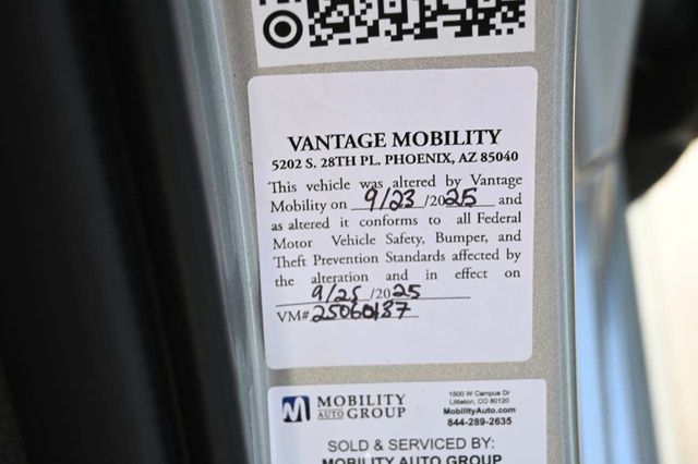 2025 Toyota Sienna LE FWD 8-Passenger - 22926996 - 29