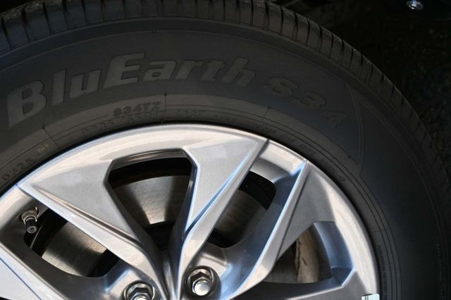 2025 Toyota Sienna XLE AWD 7-Passenger - 22911142 - 11