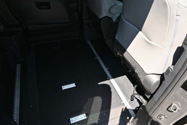 2025 Toyota Sienna XLE AWD 7-Passenger - 22911142 - 18