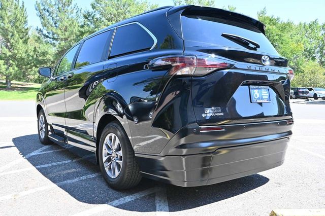 2025 Toyota Sienna XLE AWD 7-Passenger - 22911142 - 7