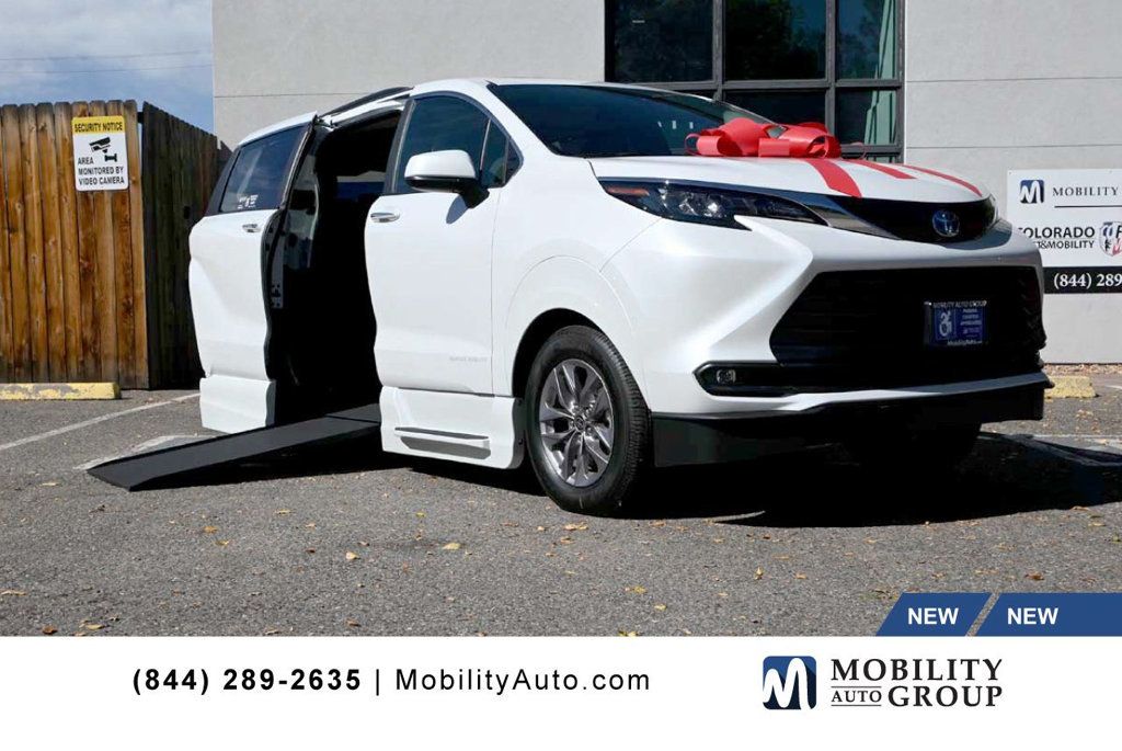 2025 Toyota Sienna XLE AWD 7-Passenger - 22926367 | Video 1