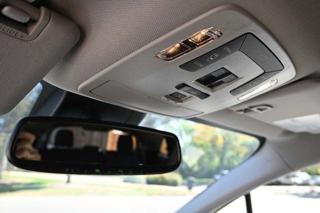 2025 Toyota Sienna XLE AWD 7-Passenger - 22926367 - 30