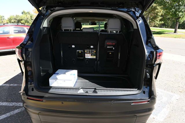 2025 Toyota Sienna XLE AWD 7-Passenger - 22926368 - 21