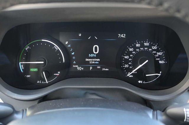 2025 Toyota Sienna XLE AWD 7-Passenger - 22926368 - 32