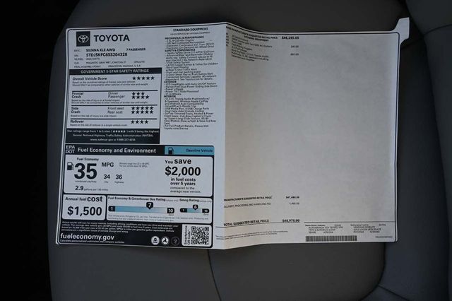 2025 Toyota Sienna XLE AWD 7-Passenger - 22926994 - 37