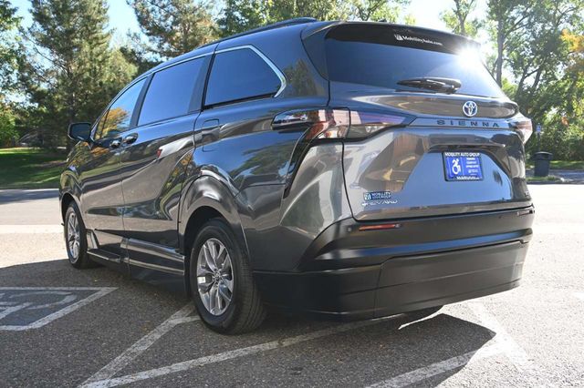 2025 Toyota Sienna XLE AWD 7-Passenger - 22926994 - 7