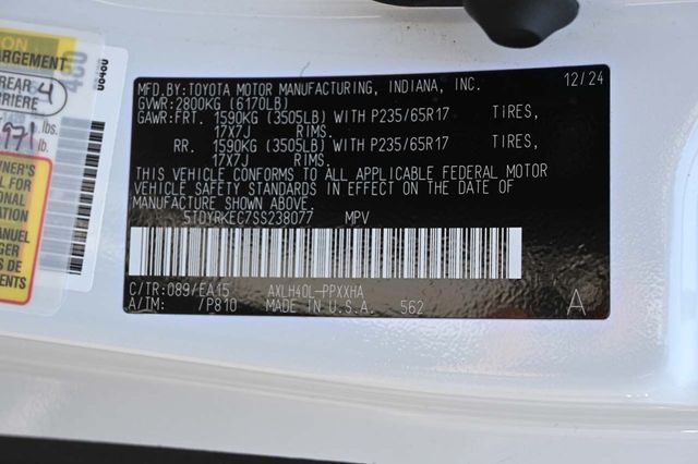 2025 Toyota Sienna XLE Mobility Handicap Van - 22898109 - 31