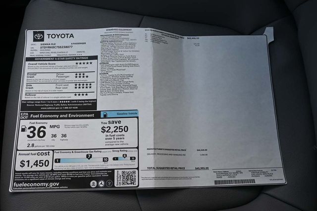 2025 Toyota Sienna XLE Mobility Handicap Van - 22898109 - 36