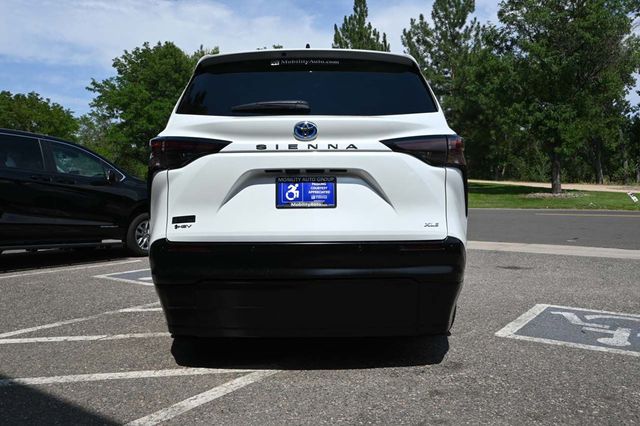 2025 Toyota Sienna XLE Mobility Handicap Van - 22898109 - 5