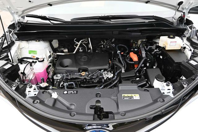 2025 Toyota Sienna XSE AWD 7-Passenger - 22921196 - 34