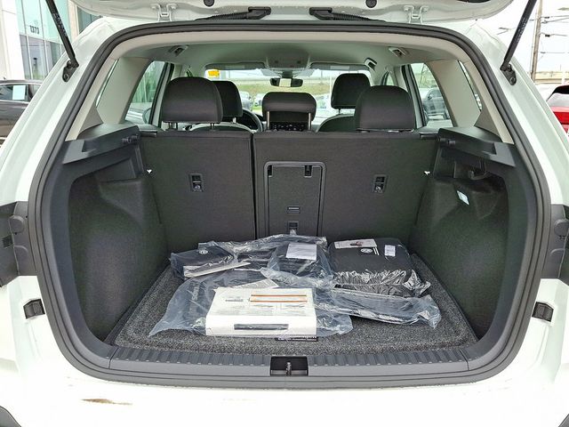 2025 Volkswagen Taos S 4MOTION - 22874503 - 18