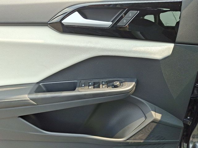 2025 Volkswagen Taos S 4MOTION - 22884437 - 11