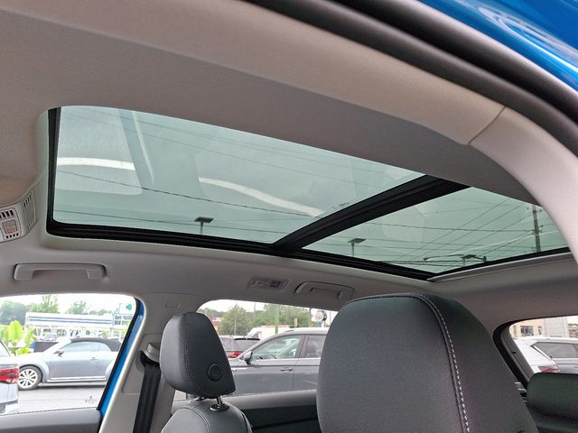 2025 Volkswagen Taos SE Black 4MOTION - 22877742 - 13