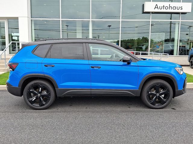 2025 Volkswagen Taos SE Black 4MOTION - 22877742 - 6