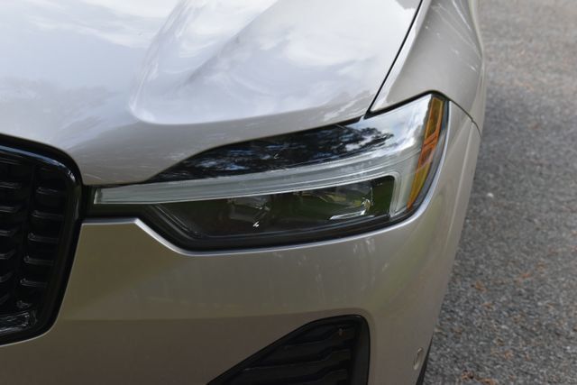 2025 Volvo XC60 Plug-In Hybrid T8 AWD Plus - 22826934 - 10