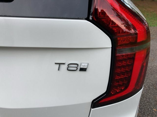2025 Volvo XC90 Plug-In Hybrid 2025.5 T8 AWD Plus 7-Seater - 22852770 - 11