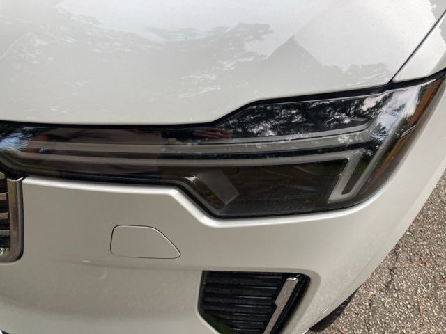 2025 Volvo XC90 Plug-In Hybrid 2025.5 T8 AWD Plus 7-Seater - 22852770 - 7