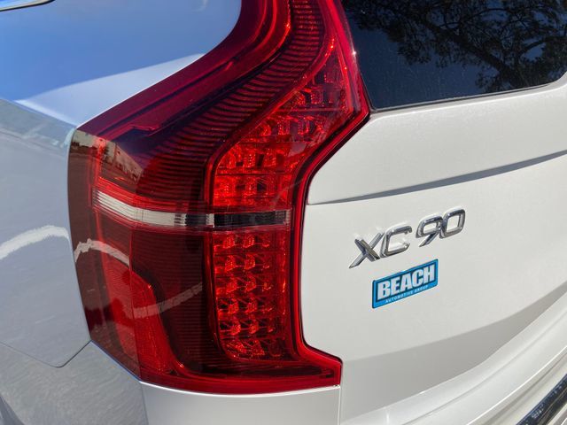 2025 Volvo XC90 Plug-In Hybrid T8 AWD Core 7-Seater - 22792213 - 12
