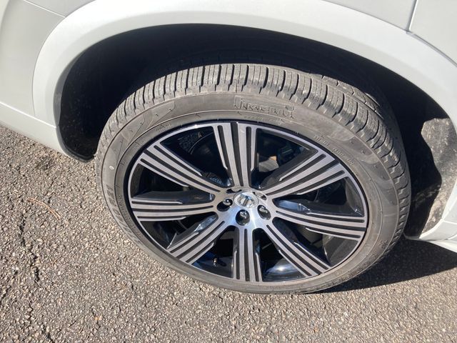 2025 Volvo XC90 Plug-In Hybrid T8 AWD Core 7-Seater - 22792213 - 14