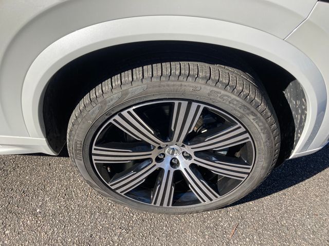 2025 Volvo XC90 Plug-In Hybrid T8 AWD Core 7-Seater - 22792213 - 15