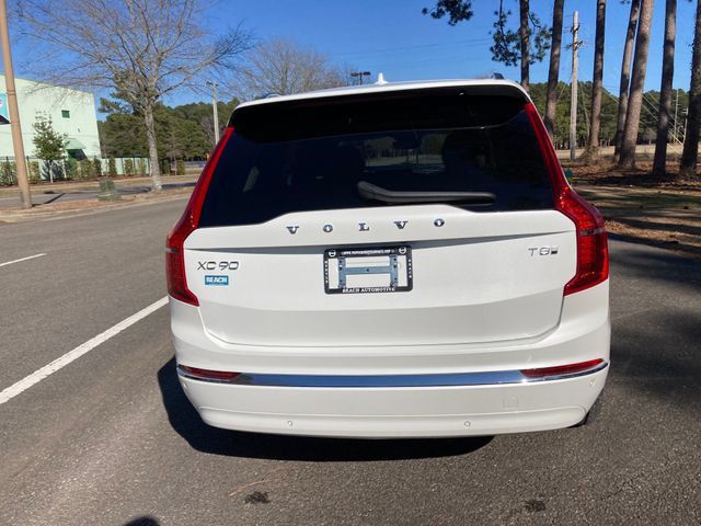 2025 Volvo XC90 Plug-In Hybrid T8 AWD Core 7-Seater - 22792213 - 3