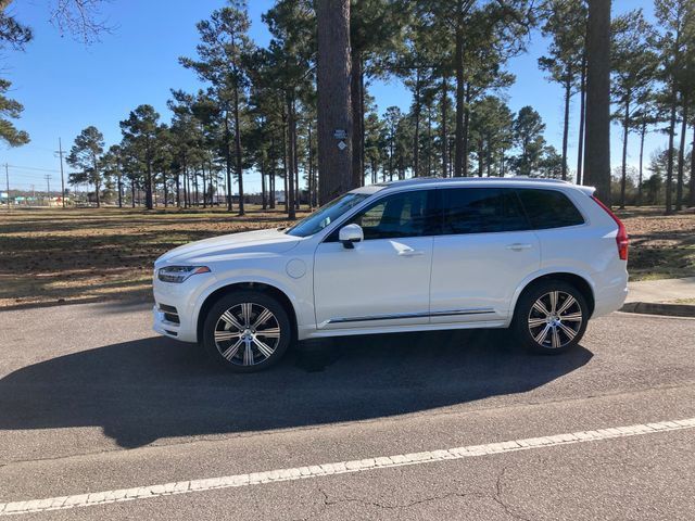 2025 Volvo XC90 Plug-In Hybrid T8 AWD Core 7-Seater - 22792213 - 5