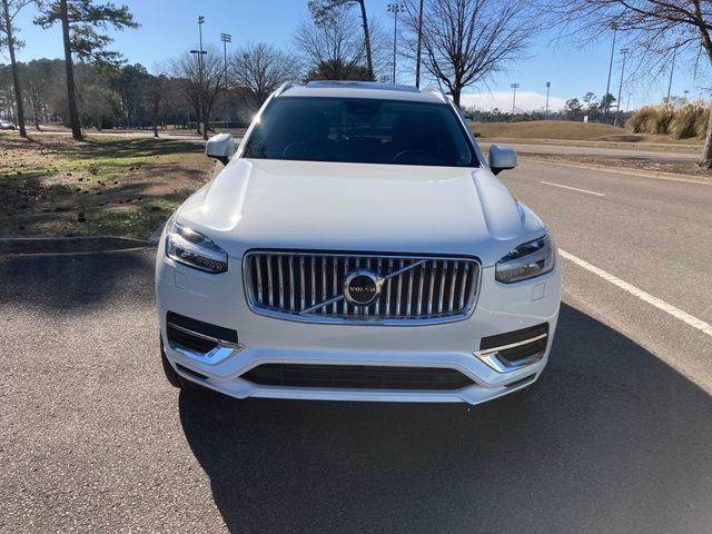 2025 Volvo XC90 Plug-In Hybrid T8 AWD Core 7-Seater - 22792213 - 7