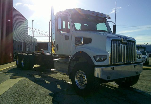 2025 Western Star 47X 6 Axle Dump Spec - 22836213 - 2