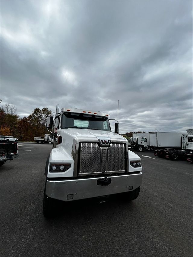 2025 Western Star 49X  - 22655520 - 2