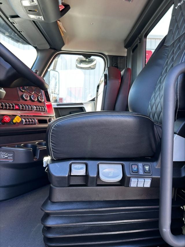 2025 Western Star 49X  - 22797659 - 9
