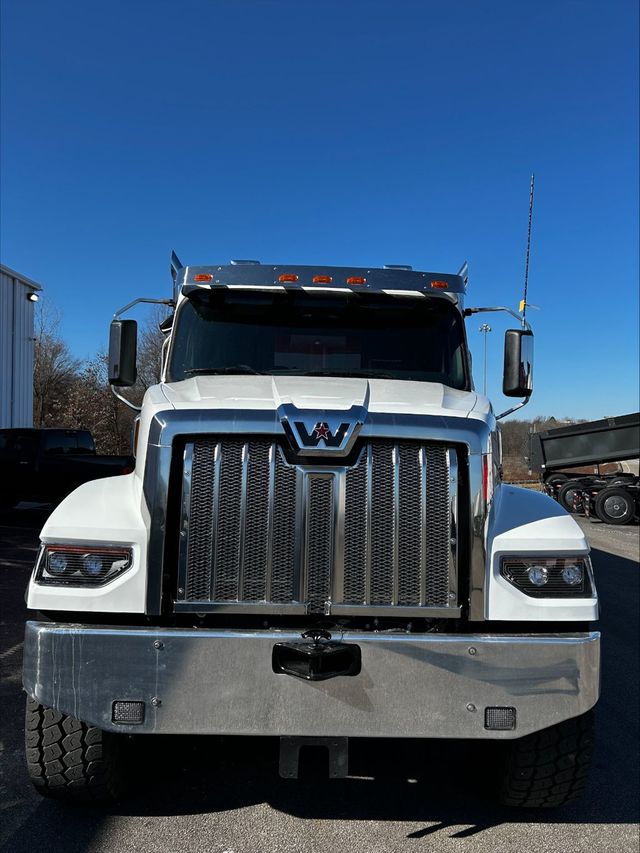2025 Western Star 49X  - 22797659 - 1