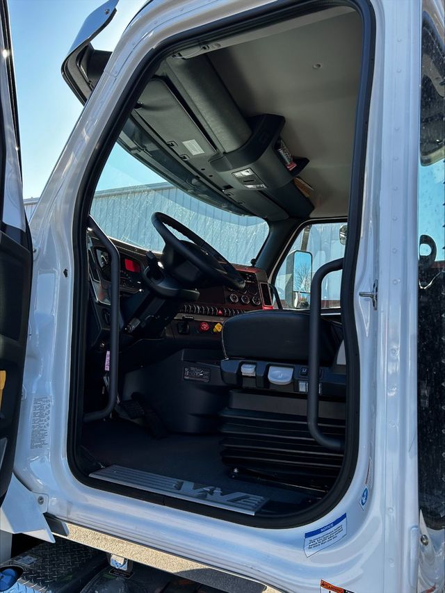 2025 Western Star 49X  - 22797659 - 8