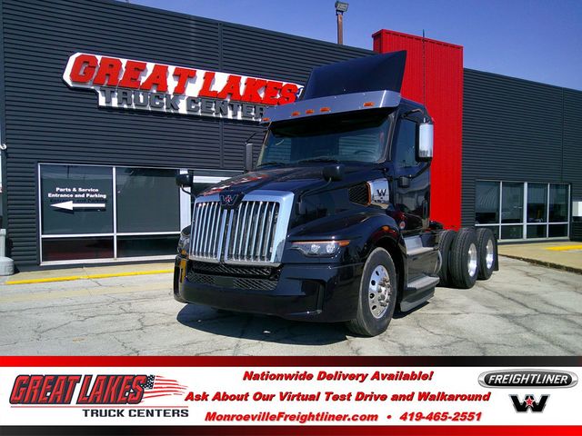 2025 Western Star 57X Daycab - 22794216 - 0