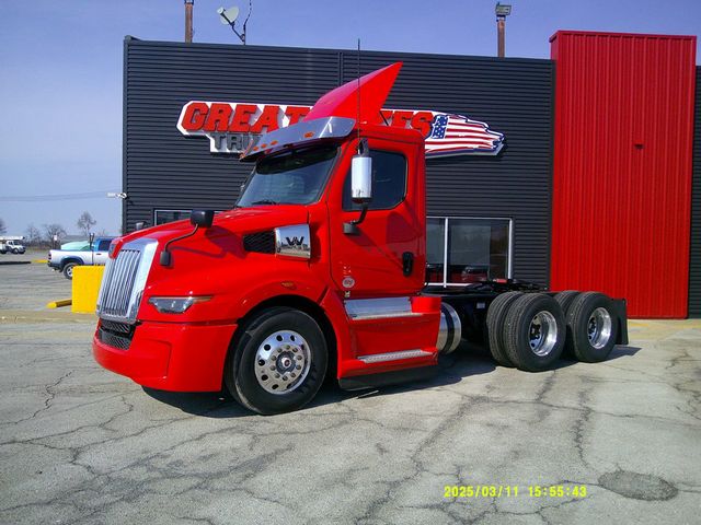 2025 Western Star 57X Daycab - 22794225 - 5