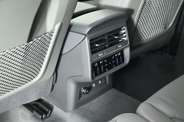 2026 Audi Q7 55 Premium Plus - 22921804 - 17
