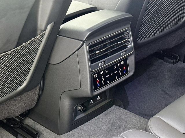 2026 Audi Q7 55 Premium Plus - 22923505 - 17