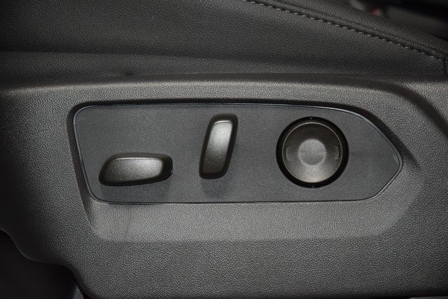 2026 Chevrolet Silverado 1500 4WD Crew Cab 147" LT w/1LT - 22924591 - 40