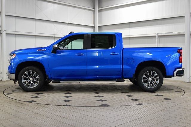 2026 Chevrolet Silverado 1500 4WD Crew Cab 147" LT w/1LT - 22924666 - 3