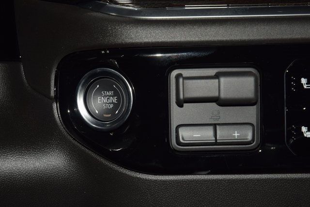 2026 Chevrolet Silverado 1500 4WD Crew Cab 147" LT w/1LT - 22928855 - 32