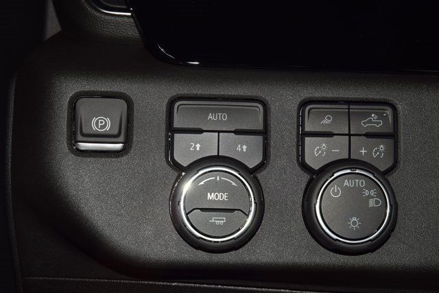 2026 Chevrolet Silverado 1500 4WD Crew Cab 147" LT w/1LT - 22928855 - 33