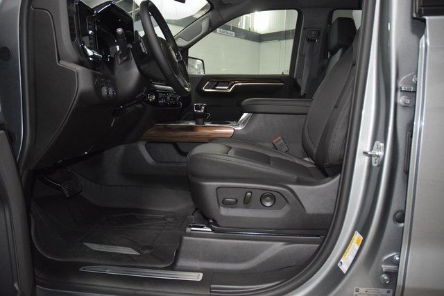 2026 Chevrolet Silverado 1500 4WD Crew Cab 147" LT w/1LT - 22928855 - 37