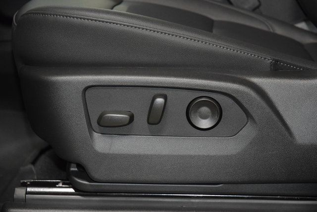 2026 Chevrolet Silverado 1500 4WD Crew Cab 147" LT w/1LT - 22928855 - 38