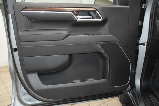 2026 Chevrolet Silverado 1500 4WD Crew Cab 147" LT w/1LT - 22928855 - 43