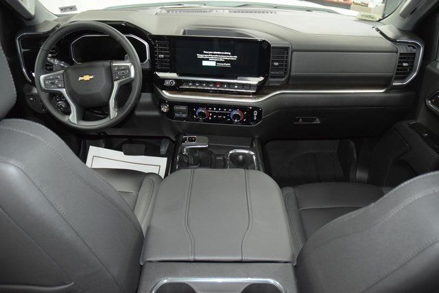 2026 Chevrolet Silverado 1500 4WD Crew Cab 147" LT w/1LT - 22928900 - 28