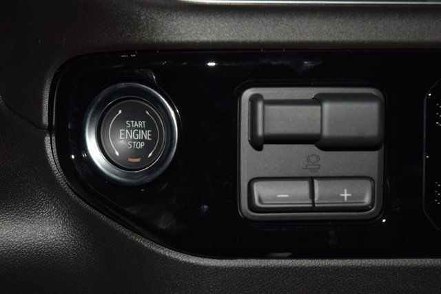 2026 Chevrolet Silverado 1500 4WD Crew Cab 147" LT w/1LT - 22928900 - 32