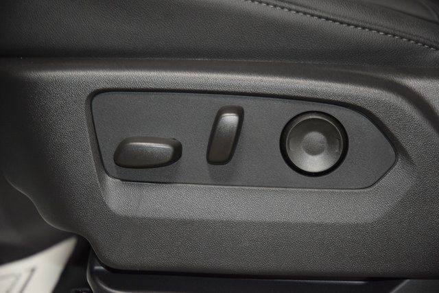 2026 Chevrolet Silverado 1500 4WD Crew Cab 147" LT w/1LT - 22928900 - 38