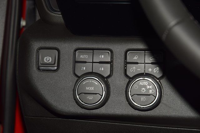 2026 Chevrolet Silverado 1500 4WD Crew Cab 147" RST - 22920727 - 34